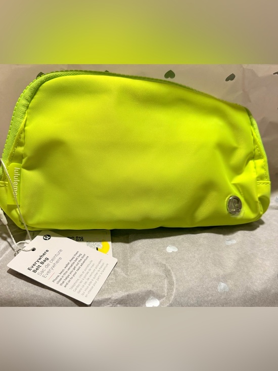 lululemon athletica Handbags - Lululemon athletica Neon green belt bag NWT B100